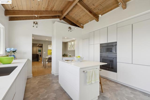 260 Alvarado Rd, Berkeley CA: https://media.crmls.org/mediaz/4a41cfc2-b678-45a3-8b8c-933a7f6792a8.jpg