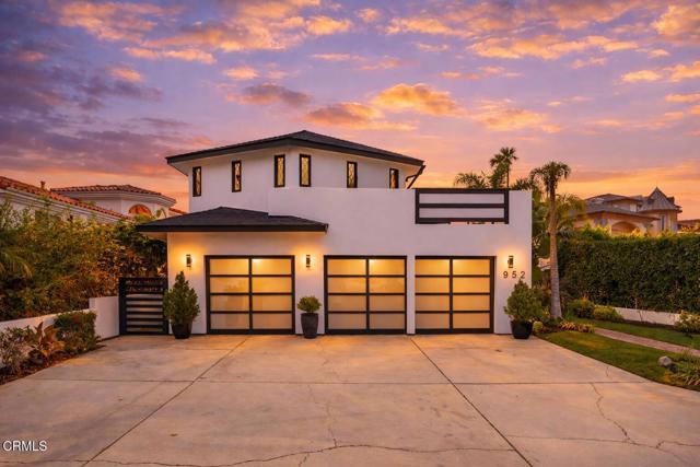 952 Peninsula Street, Ventura CA: https://media.crmls.org/mediaz/4a4221ef-e294-4bc7-a94e-f6d03673ff39.jpg