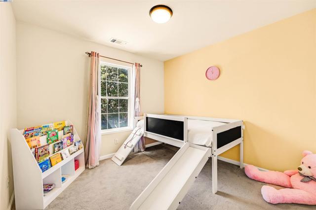 4301 Horner St, Union City CA: https://media.crmls.org/mediaz/4a42666b-ff71-462d-a5b2-b57e204bb2a5.jpg