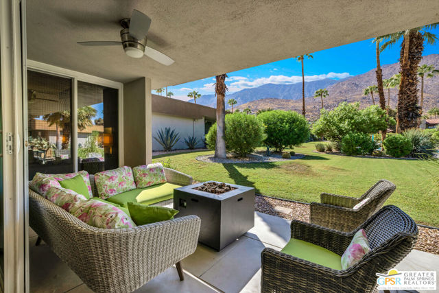 2285 S Calle Palo Fierro, Palm Springs, CA 92264