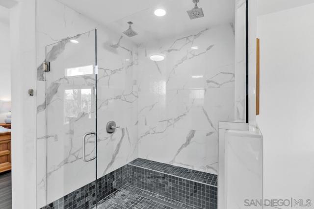 13599 Tradition Street, San Diego CA: https://media.crmls.org/mediaz/4a455efa-f6a7-454e-a922-410390a746df.jpg