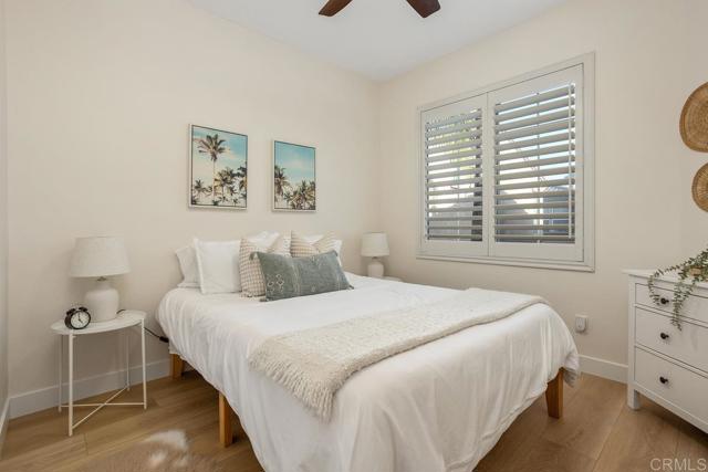 646 Sumner Way, Oceanside CA: https://media.crmls.org/mediaz/4a456357-ce1c-465a-8f15-92941c39bc17.jpg