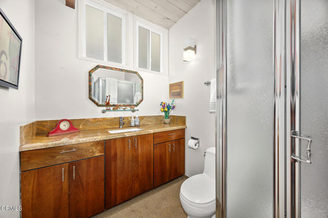 9728 Shadow Island Drive, Shadow Hills CA: https://media.crmls.org/mediaz/4a45a22e-6e29-47d7-9b98-efafe8d8118d.jpg