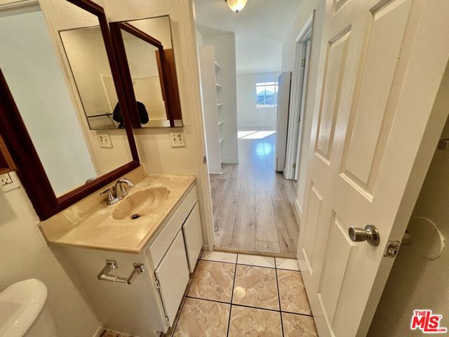13227 Vanowen Street photo 7