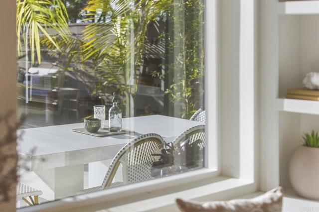 870 Hymettus Avenue, Encinitas CA: https://media.crmls.org/mediaz/4a49ef8a-9207-476b-b0a5-e6720bc13583.jpg