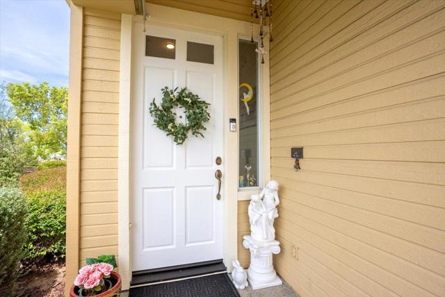 8873 Wine Valley Circle, San Jose CA: https://media.crmls.org/mediaz/4a4a8c0b-91c5-4e55-8eba-ac1e27bd0e1e.jpg