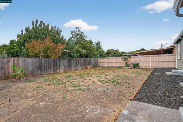 2921 Rollingwood Dr, San Pablo CA: https://media.crmls.org/mediaz/4a4ad794-22f8-4e1b-beea-8cd0851b9577.jpg