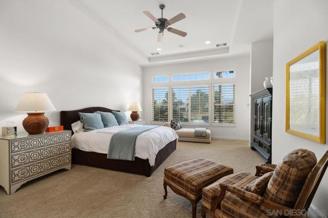 38 Calle Del Norte, Rancho Mirage CA: https://media.crmls.org/mediaz/4a4b038a-1b8d-4fcf-bcb0-b6148e6fdef5.jpg