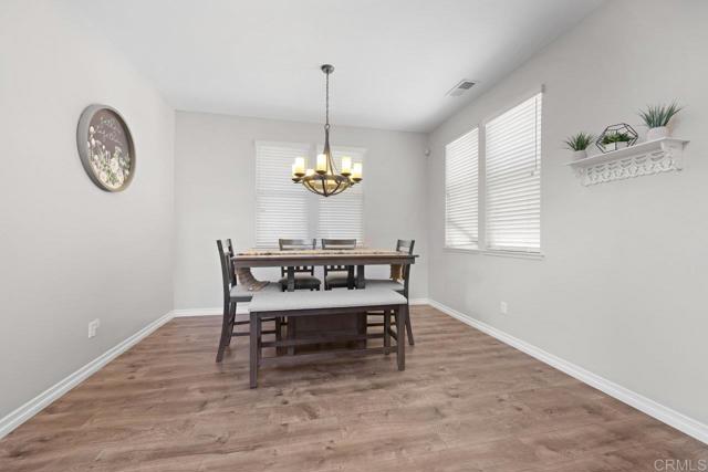 Detail Gallery Image 11 of 42 For 1546 Quiet Trail Dr, Chula Vista,  CA 91915 - 3 Beds | 2/1 Baths