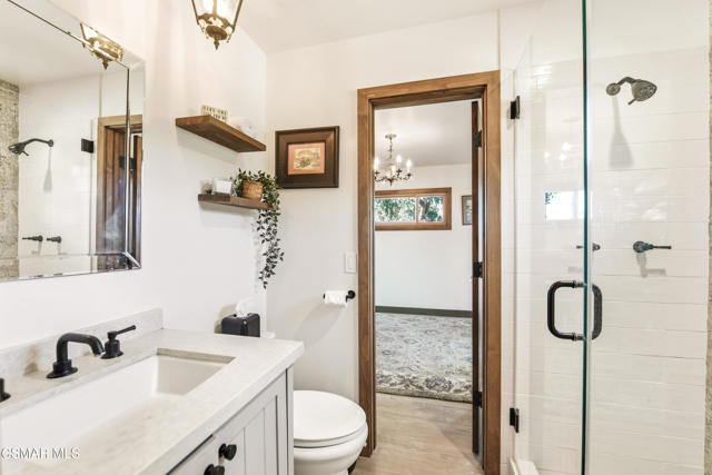 356 E Carlisle Road, Thousand Oaks CA: https://media.crmls.org/mediaz/4a4bb4a3-51d7-4894-ae2c-aa8f4e5c488b.jpg