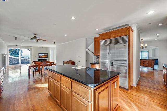 Image 19 of 51 For 3120 Huntington Ct