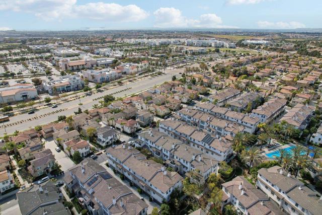 2155 Playa Dr., Chula Vista CA: https://media.crmls.org/mediaz/4a4dbf0d-137f-48a9-af53-cf4c2bec4bed.jpg