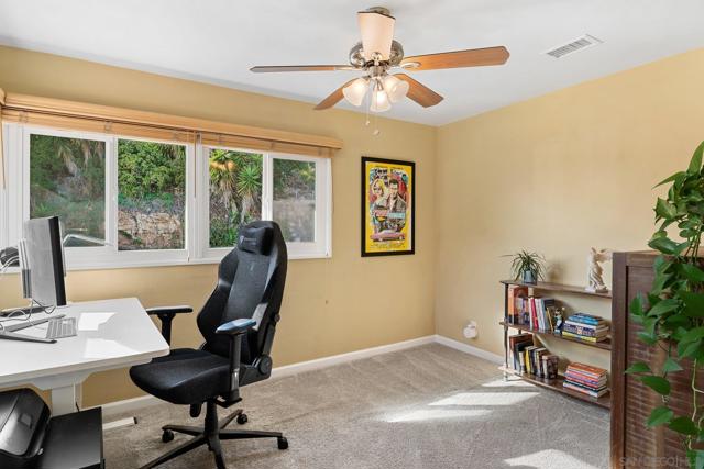 4258 Summit Drive, La Mesa CA: https://media.crmls.org/mediaz/4a4df03e-d73e-474b-9248-a07abb9946f9.jpg