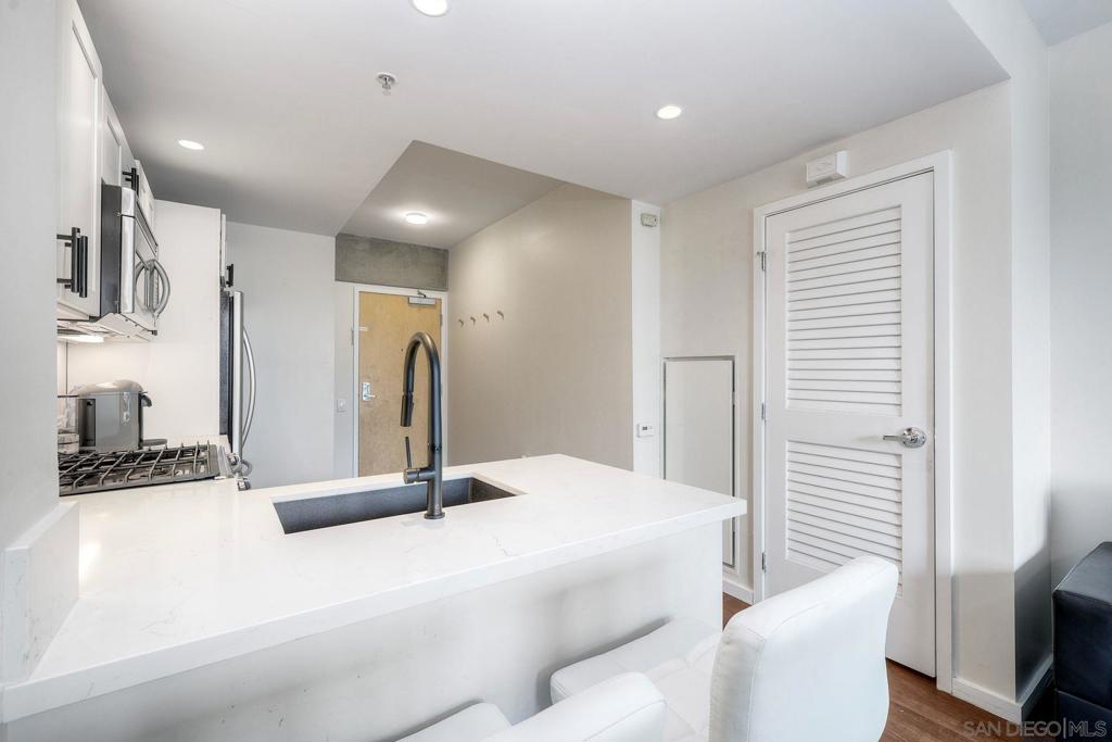 321 10th - photo 11