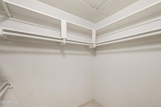 2385 N Justin Avenue, Simi Valley CA: https://media.crmls.org/mediaz/4a5005ee-8c1a-46ec-bdda-938da8ed227e.jpg