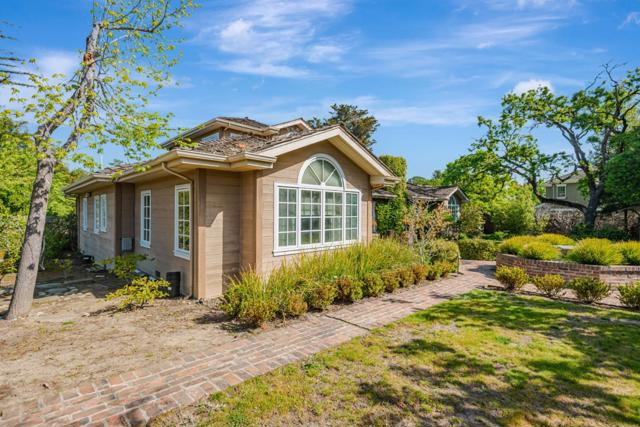 280 Uplands Drive, Hillsborough CA: https://media.crmls.org/mediaz/4a50221d-aca6-4e9b-a875-86b9e4447088.jpg