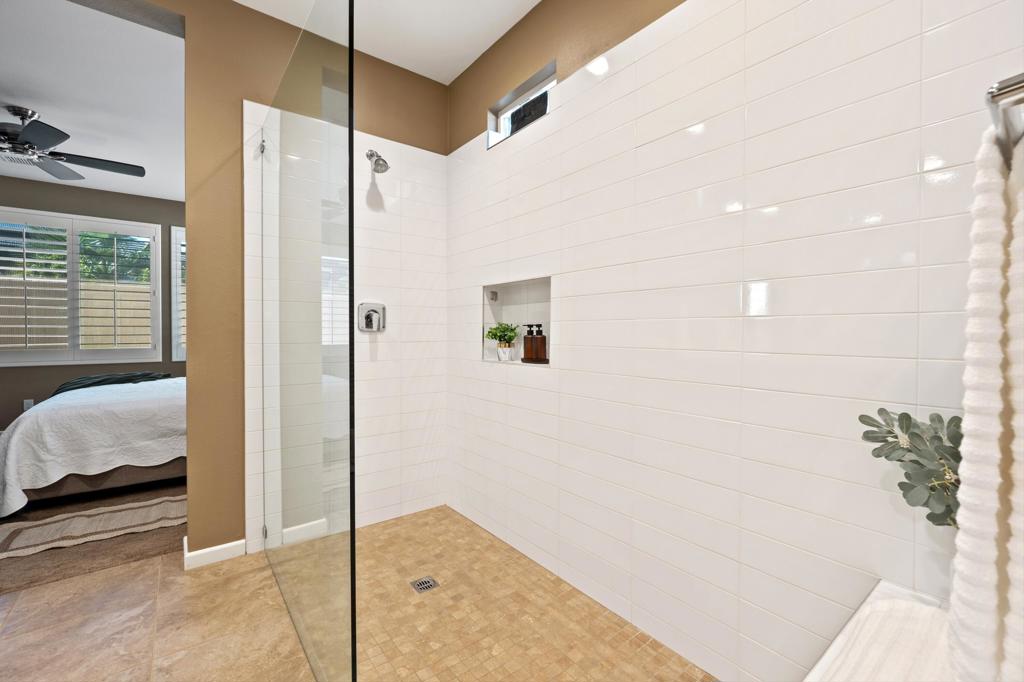 MLS #219134727DA image #16