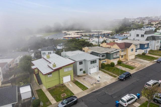 1205 S Mayfair Avenue, Daly City CA: https://media.crmls.org/mediaz/4a514c33-73c9-43f6-8374-b0c6256fb390.jpg