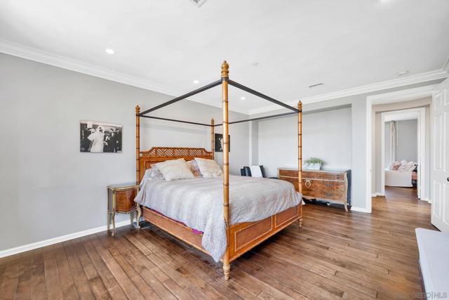 7727 Via Zafiro, San Diego CA: https://media.crmls.org/mediaz/4a51cef0-7971-4695-bf91-e90890f0dabf.jpg