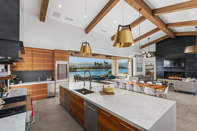 83145 N Shore Drive, Indio CA: https://media.crmls.org/mediaz/4a530e1c-ee3a-47c4-9cfd-c6ba28deaae1.jpg