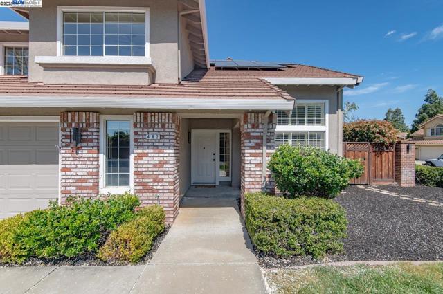 Image 5 of 43 For 482 Firenza Ct