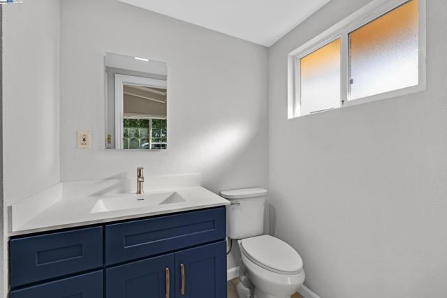 27946 Pompano Ave, Hayward CA: https://media.crmls.org/mediaz/4a548ab2-7161-49fe-9a12-f36a924502ce.jpg