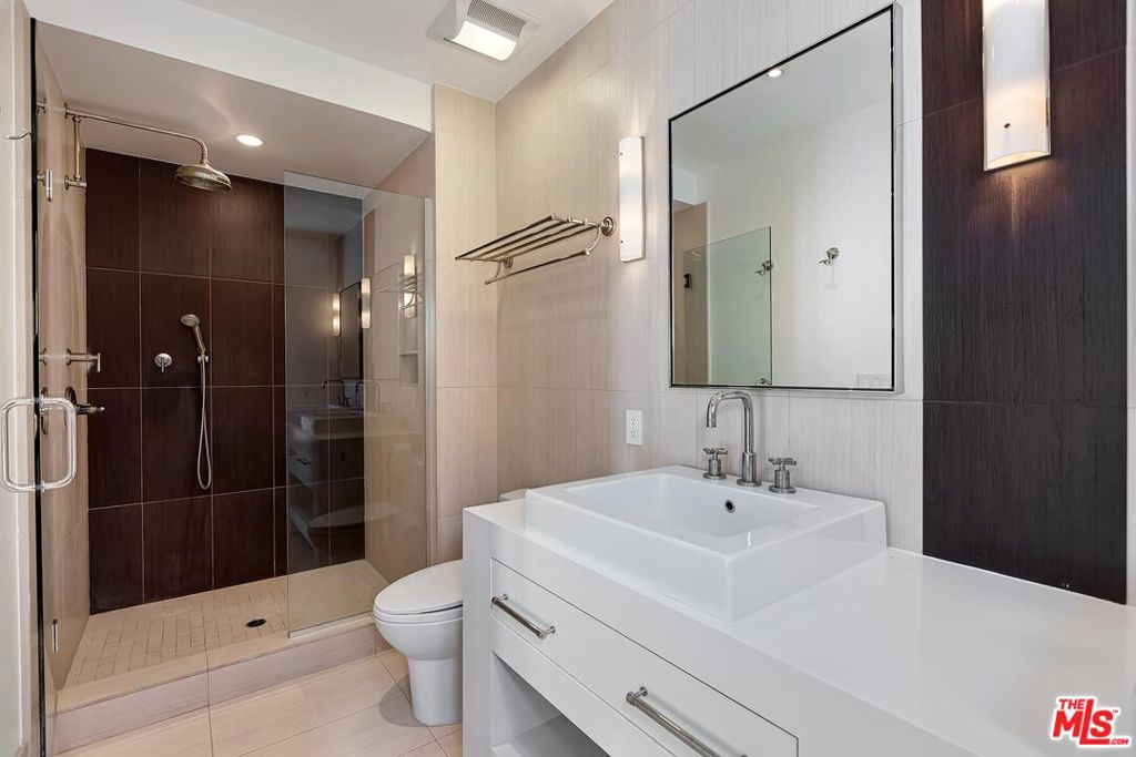 MLS #26858295 image #35
