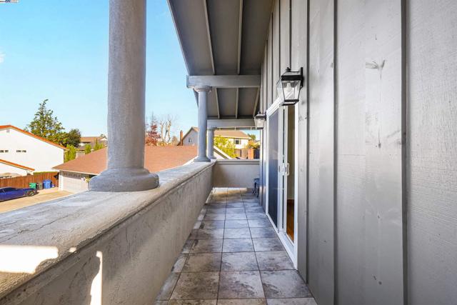 3608 Siskiyou Ct, Hayward CA: https://media.crmls.org/mediaz/4a5714b2-11bb-472c-9c48-474abb4f20e6.jpg