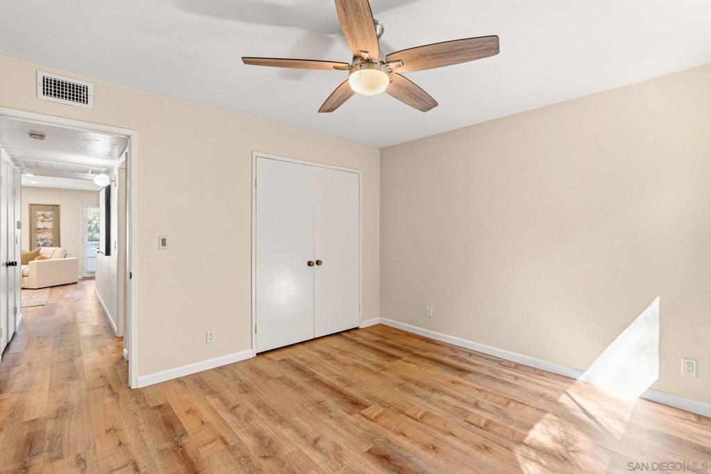 5025 Collwood Way - photo 15