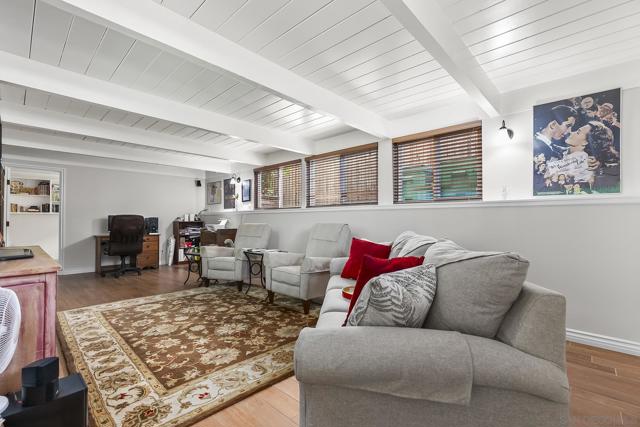 7783 Blue Lake Dr, San Diego CA: https://media.crmls.org/mediaz/4a58738d-5745-4301-8087-ef4e8084104d.jpg