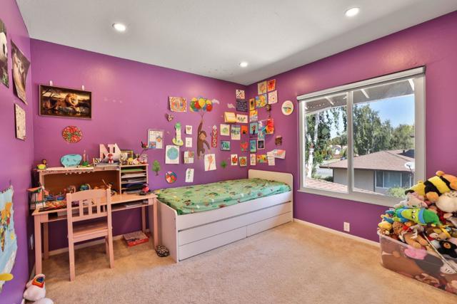 42955 Corte Verde, Fremont CA: https://media.crmls.org/mediaz/4a597d3f-66ca-4501-be56-80cab7cf2cf6.jpg