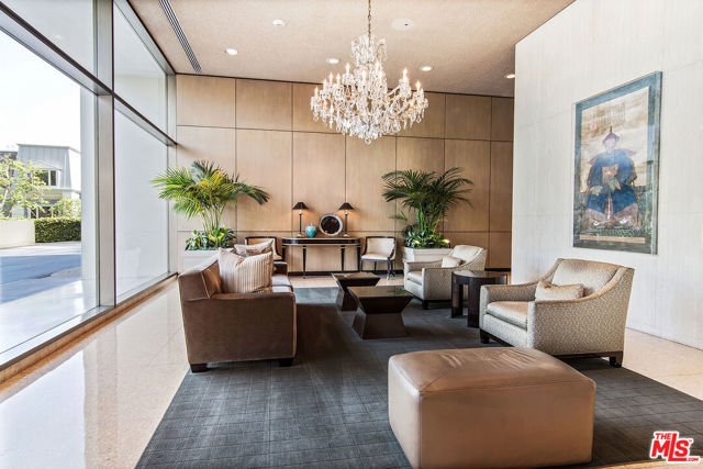 2222 Avenue Of The Stars, Los Angeles CA: https://media.crmls.org/mediaz/4a5a5b9d-72de-4f3e-8a92-5cb9744d9bf7.jpg