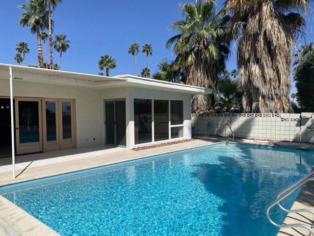 48190 Birdie Way, Palm Desert CA: https://media.crmls.org/mediaz/4a5ac4ef-20d2-40d6-a8e9-894660a431d1.jpg