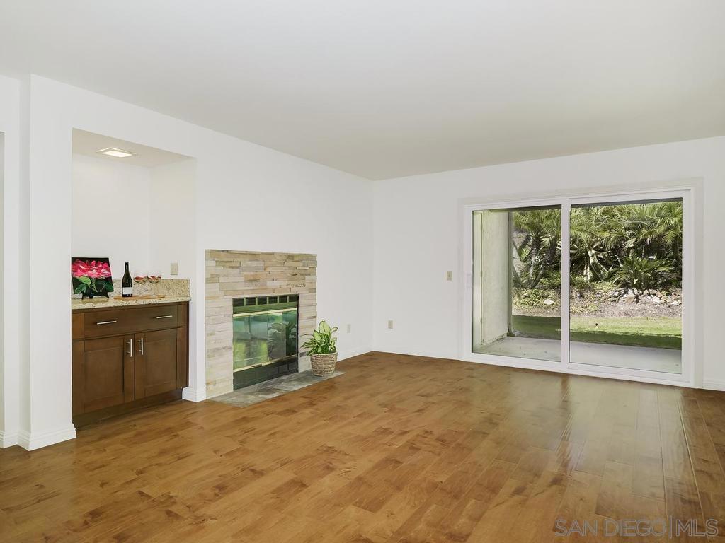 7301 Calle De Fuentes - photo 5