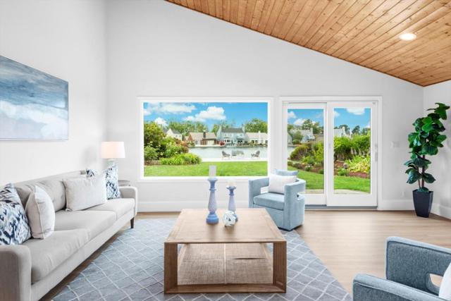 609 Santa Catalina Lane, Foster City CA: https://media.crmls.org/mediaz/4a5b41b1-e68c-4633-a29f-b946901ac2b2.jpg