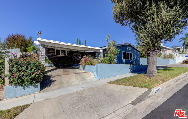 MLS# 23332011