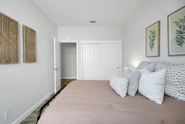 118 Edmeades Court, Oakley CA: https://media.crmls.org/mediaz/4a5bc4fa-2786-44ee-a3fa-83ef4e5ae496.jpg