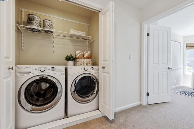 1687 Silverwood Ct, Danville CA: https://media.crmls.org/mediaz/4a5cdc9b-894a-4ee6-9650-0ede1aac3192.jpg
