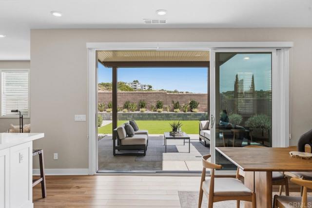 Detail Gallery Image 5 of 35 For 6675 Agave Cir, Carlsbad,  CA 92011 - 4 Beds | 3 Baths