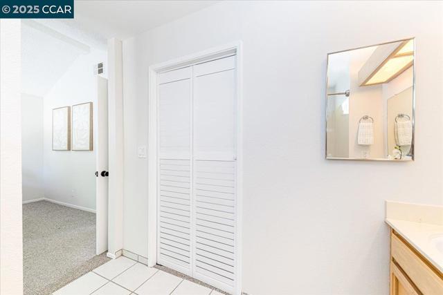 109 Cardoza, Hercules CA: https://media.crmls.org/mediaz/4a607777-4581-45ca-a552-992cdda8f3fe.jpg