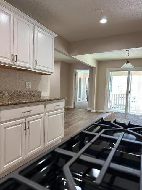 130 E 21st Street, Tracy CA: https://media.crmls.org/mediaz/4a60a2ef-e4fe-4395-b99f-c93c9ea984b2.jpg