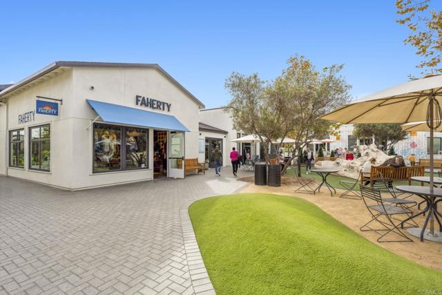 Detail Gallery Image 43 of 50 For 3694 Fallon Cir, San Diego,  CA 92130 - 2 Beds | 2 Baths