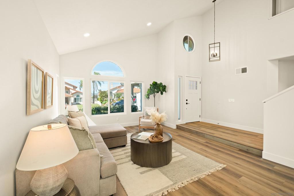 5063 Frazee Rd - photo 10