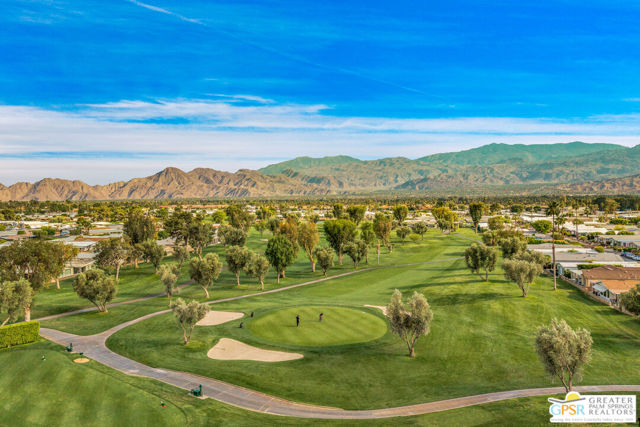 39163 Warm Springs Drive, Palm Desert CA: https://media.crmls.org/mediaz/4a620928-91e5-4de4-b530-22bb01bb11f4.jpg