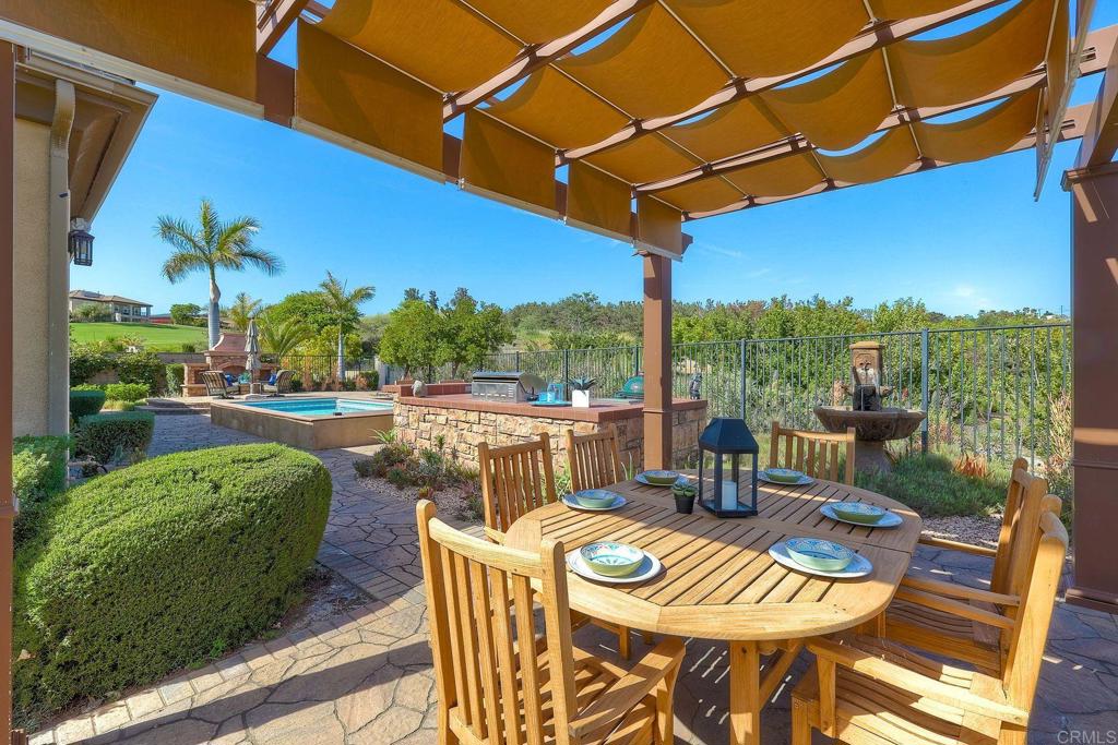 1165 Village Dr