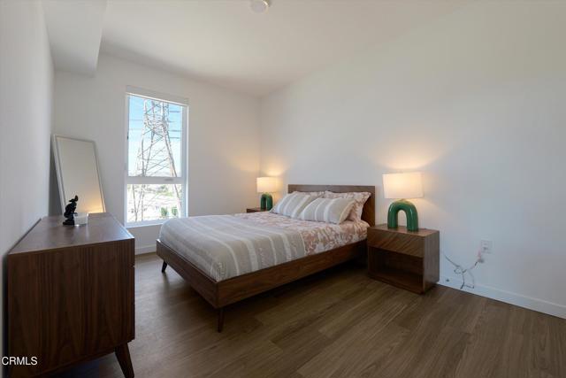 Detail Gallery Image 20 of 39 For 18900 Parthenia St #401,  Northridge,  CA 91324 - 1 Beds | 1 Baths