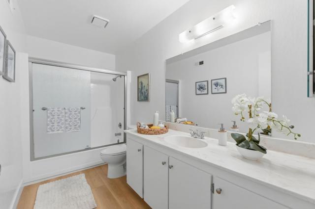 10969 Northshore Square, Cupertino CA: https://media.crmls.org/mediaz/4a63725c-a2cf-433b-9125-c523d8057d83.jpg