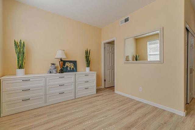 4224 Indigo Oak Court, San Jose CA: https://media.crmls.org/mediaz/4a63edd3-6270-4787-abe0-a10bd4f065d0.jpg