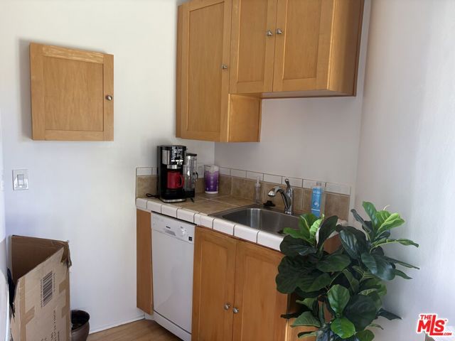 4316 Marina City Drive, 102G photo 12