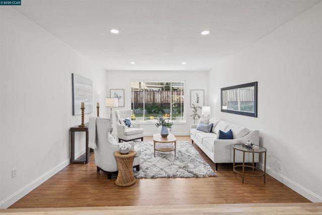 109 Baldwin Dr, Danville CA: https://media.crmls.org/mediaz/4a6425ad-ca9d-42f1-b479-ad54e2b68b56.jpg